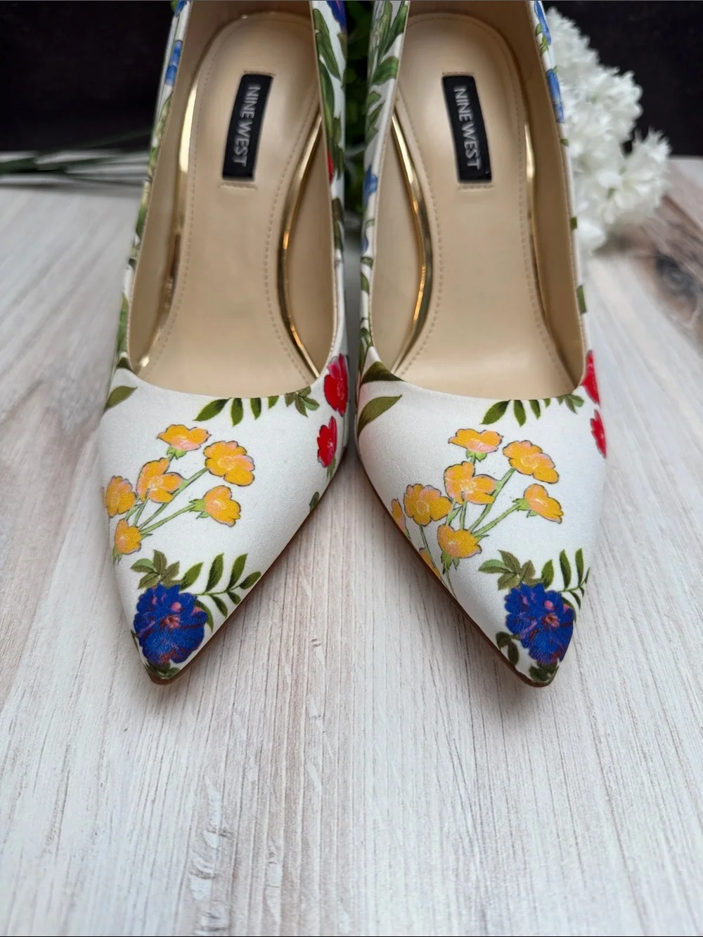 NINE WEST Fresh Floral Pumps Size 7.5